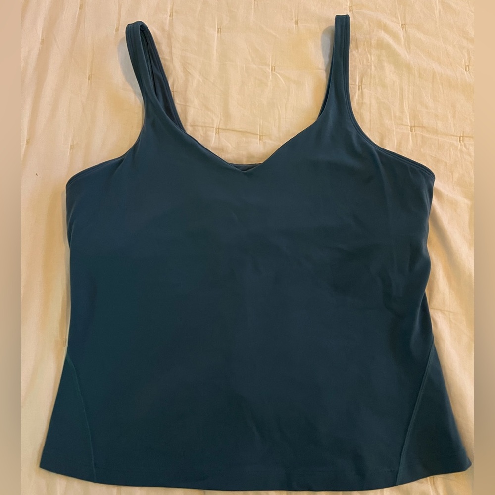 Align tank top size 16